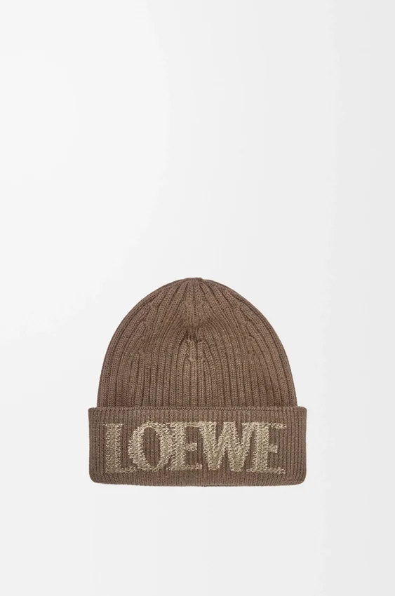Loewe-Mütze aus Wolle Loewe-Mütze aus Wolle