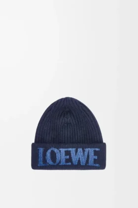 Loewe-Mütze aus Wolle Loewe-Mütze aus Wolle