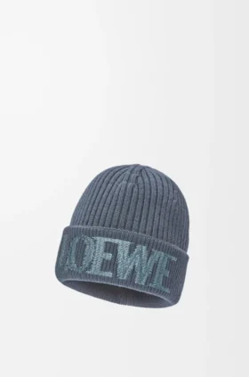 Loewe-Mütze aus Wolle Loewe-Mütze aus Wolle