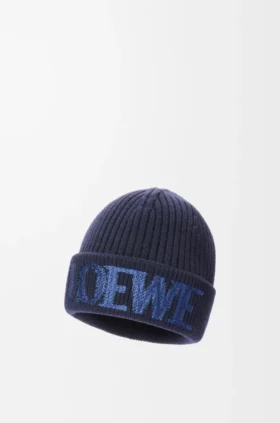 Loewe-Mütze aus Wolle Loewe-Mütze aus Wolle