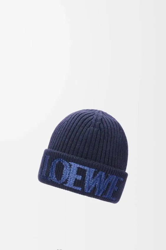 Loewe-Mütze aus Wolle Loewe-Mütze aus Wolle