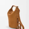 «Loop Bucket» aus Kalbsveloursleder «Loop Bucket» aus Kalbsveloursleder