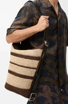 «Loop Bucket» aus Raffia