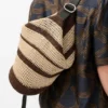 «Loop Bucket» aus Raffia «Loop Bucket» aus Raffia