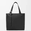 Loop Zipped Tote aus geschmeidigem genarbtem Kalbsleder Loop Zipped Tote aus geschmeidigem genarbtem Kalbsleder