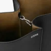 Medium Bilbao Bucket aus glattem Kalbsleder