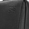 Militärrucksack aus weichem, genarbtem Kalbsleder Militärrucksack aus weichem, genarbtem Kalbsleder