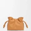 Mini-Flamenco-Clutch aus Nappa-Kalbsleder Mini-Flamenco-Clutch aus Nappa-Kalbsleder