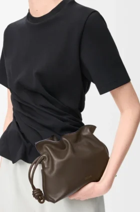 Mini-Flamenco-Clutch aus Nappa-Kalbsleder Mini-Flamenco-Clutch aus Nappa-Kalbsleder