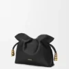 Mini-Flamenco-Clutch «Coil» aus Nappa-Kalbsleder Mini-Flamenco-Clutch «Coil» aus Nappa-Kalbsleder