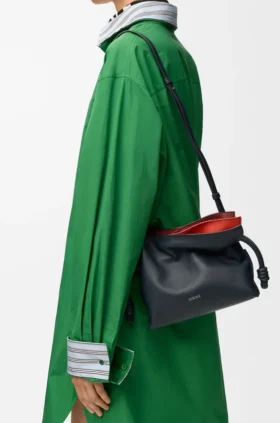 Mini-Flamenco-Clutch mit Lagenoptik aus Nappa-Kalbsleder Mini-Flamenco-Clutch mit Lagenoptik aus Nappa-Kalbsleder