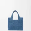 Mini-Font Tote mit loewe-Schriftzug aus Raffia