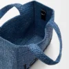 Mini-Font Tote mit loewe-Schriftzug aus Raffia