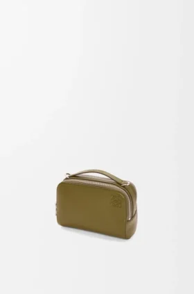 Mini-Kamera-Umhängetasche aus weichem, genarbtem Kalbsleder