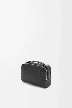 Mini-Kamera-Umhängetasche aus weichem, genarbtem Kalbsleder