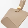 Mini-Pebble-Beuteltasche aus weichem, genarbtem Kalbsleder Mini-Pebble-Beuteltasche aus weichem, genarbtem Kalbsleder