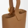Mini Pebble Bucket aus glattem Kalbsleder Mini Pebble Bucket aus glattem Kalbsleder