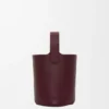 Mini Pebble Bucket aus glattem Kalbsleder Mini Pebble Bucket aus glattem Kalbsleder