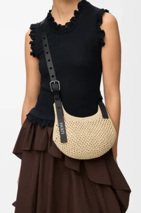 Mini Punch Hole Hobo aus Raffia und Kalbsleder