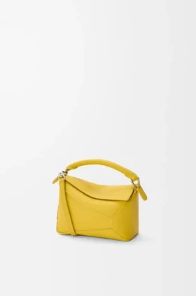 Mini Puzzle Edge-Tasche aus weichem, genarbtem Kalbsleder