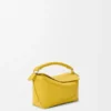 Mini Puzzle Edge-Tasche aus weichem, genarbtem Kalbsleder Mini Puzzle Edge-Tasche aus weichem, genarbtem Kalbsleder