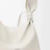 Mini-Scarf-Bag aus glattem Kalbsleder Mini-Scarf-Bag aus glattem Kalbsleder