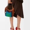 Mini-Squeeze-Tasche aus perlenverziertem Leder