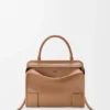 Mittlere Amazona 180-Tasche aus weichem Kalbsleder Mittlere Amazona 180-Tasche aus weichem Kalbsleder