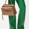 Mittlere Amazona 180-Tasche aus weichem Kalbsleder Mittlere Amazona 180-Tasche aus weichem Kalbsleder