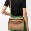 Mittlere Amazona 180-Tasche aus weichem Kalbsleder Mittlere Amazona 180-Tasche aus weichem Kalbsleder
