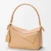 Mittlere «Featherlight Puzzle»-Tasche aus Nappa-Lammleder Mittlere «Featherlight Puzzle»-Tasche aus Nappa-Lammleder