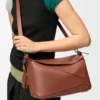 Mittlere «Featherlight Puzzle»-Tasche aus Nappa-Lammleder Mittlere «Featherlight Puzzle»-Tasche aus Nappa-Lammleder