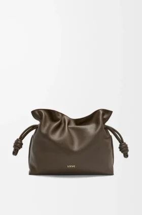 Mittlere Flamenco-Clutch aus Nappa-Kalbsleder