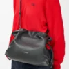 Mittlere Flamenco-Clutch aus Nappa-Kalbsleder Mittlere Flamenco-Clutch aus Nappa-Kalbsleder
