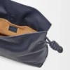 Mittlere Flamenco-Clutch aus Nappa-Kalbsleder Mittlere Flamenco-Clutch aus Nappa-Kalbsleder