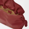 Mittlere Flamenco-Clutch aus Nappa-Kalbsleder Mittlere Flamenco-Clutch aus Nappa-Kalbsleder