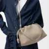 Mittlere Flamenco Purse aus feingranuliertem Kalbsleder Mittlere Flamenco Purse aus feingranuliertem Kalbsleder