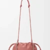 Mittlere Flamenco Purse aus weichem Nappa-Lammleder Mittlere Flamenco Purse aus weichem Nappa-Lammleder