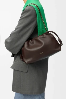 Mittlere Flamenco Purse aus weichem Nappa-Lammleder