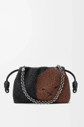 Mittlere «Lion Beads» Flamenco Purse aus perlenverziertem Canvas und Kalbsleder