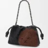 Mittlere «Lion Beads» Flamenco Purse aus perlenverziertem Canvas und Kalbsleder