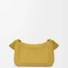 Mittlere Ola-Tasche aus glattem Kalbsleder Mittlere Ola-Tasche aus glattem Kalbsleder
