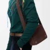 Mittlere «Pebble»-Messenger Bag aus genarbtem Nubukleder Mittlere «Pebble»-Messenger Bag aus genarbtem Nubukleder