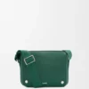 Mittlere Pebble-Messenger-Tasche aus geschmeidigem, genarbtem Kalbsleder Mittlere Pebble-Messenger-Tasche aus geschmeidigem, genarbtem Kalbsleder