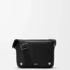 Mittlere Pebble-Messenger-Tasche aus glattem Kalbsleder Mittlere Pebble-Messenger-Tasche aus glattem Kalbsleder