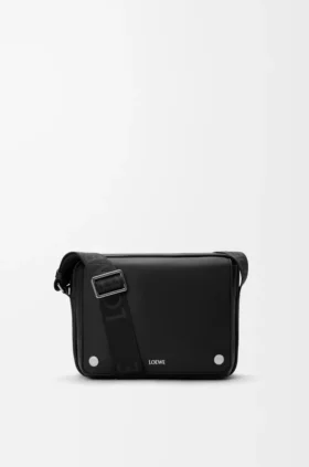 Mittlere Pebble-Messenger-Tasche aus glattem Kalbsleder