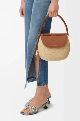 Mittlere «Pescador»-Tasche aus Raffia und Kalbsleder