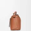 Mittlere «Puzzle Edge»-Tasche aus klassischem Kalbsleder Mittlere «Puzzle Edge»-Tasche aus klassischem Kalbsleder
