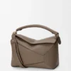 Mittlere Puzzle Edge-Tasche aus weichem, genarbtem Kalbsleder Mittlere Puzzle Edge-Tasche aus weichem, genarbtem Kalbsleder