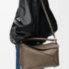 Mittlere Puzzle Edge-Tasche aus weichem, genarbtem Kalbsleder Mittlere Puzzle Edge-Tasche aus weichem, genarbtem Kalbsleder
